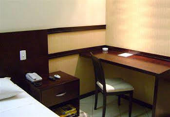 Hotel Plaza Bittar 3*